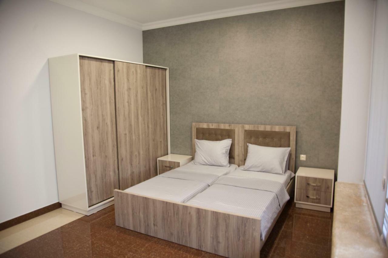 Liko Hostel Jerevan Exteriör bild